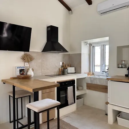 Apartment Akrasi Manor In Agios Mathaios Corfu